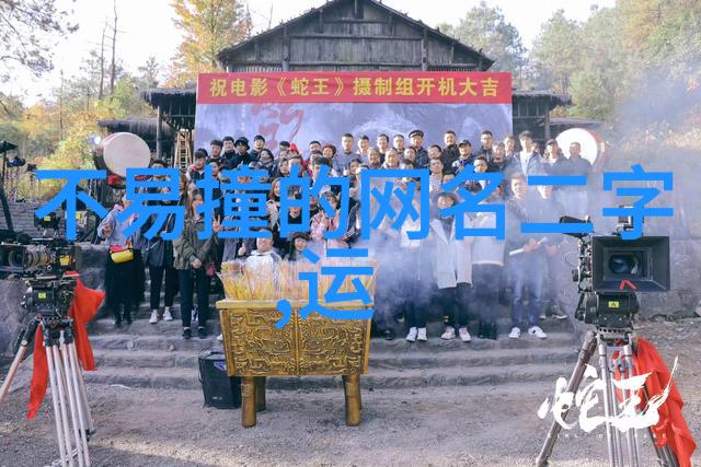 伤感QQ签名我这边的天空总是阴沉着一如既往