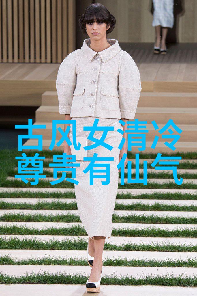 QQ网名女生虚拟世界的美丽篇章